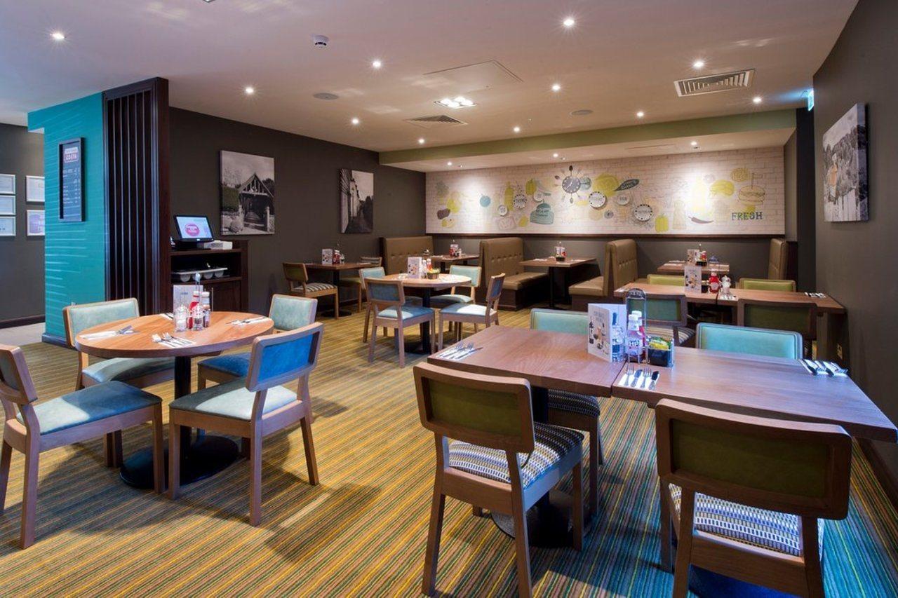 Premier Inn Sevenoaks Eksteriør billede